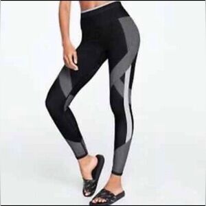 Pink Victorias Secret Cool & Comfy High Waist Seamless Leggings Yoga Running S